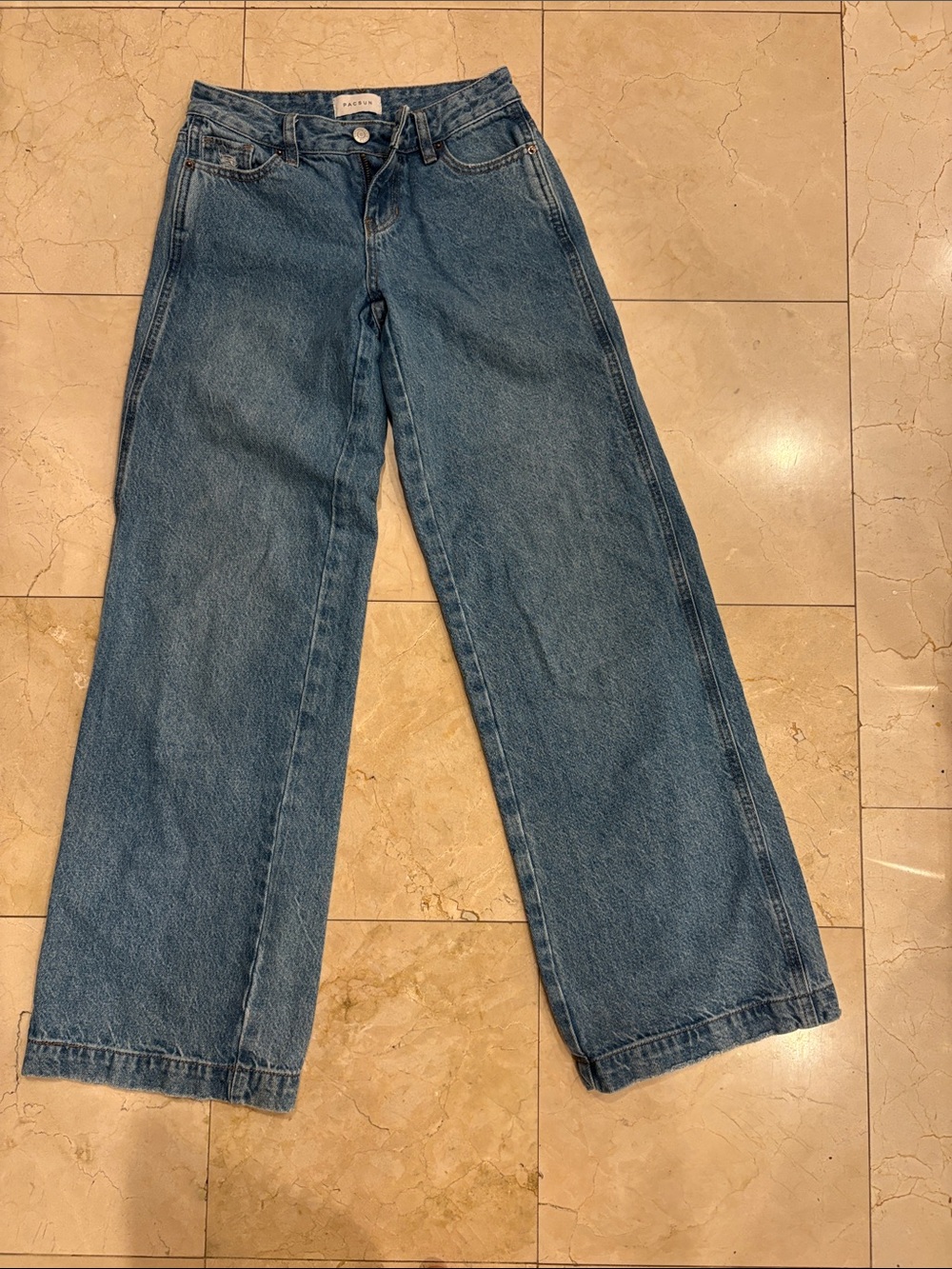 PacSun Women's Wide Leg Low-Rise Jeans - 22